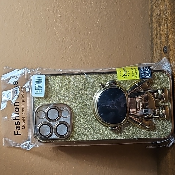 NEW!14promax Gold Glitter Phone Case with Fold Out Space Man Stand!! - Picture 2 of 9